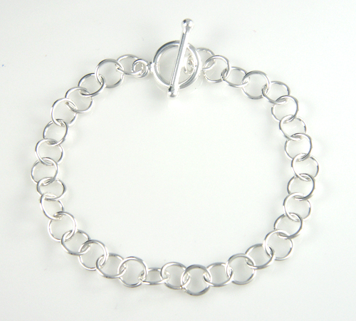 ... grams sterling silver toggle bracelet this bracelet features 7mm